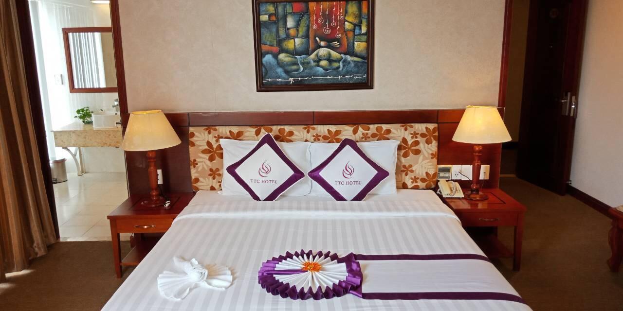 Ttc Hotel - Tan Binh Ho Chi Minh-stad Buitenkant foto