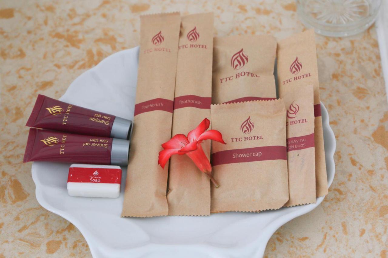 Ttc Hotel - Tan Binh Ho Chi Minh-stad Buitenkant foto