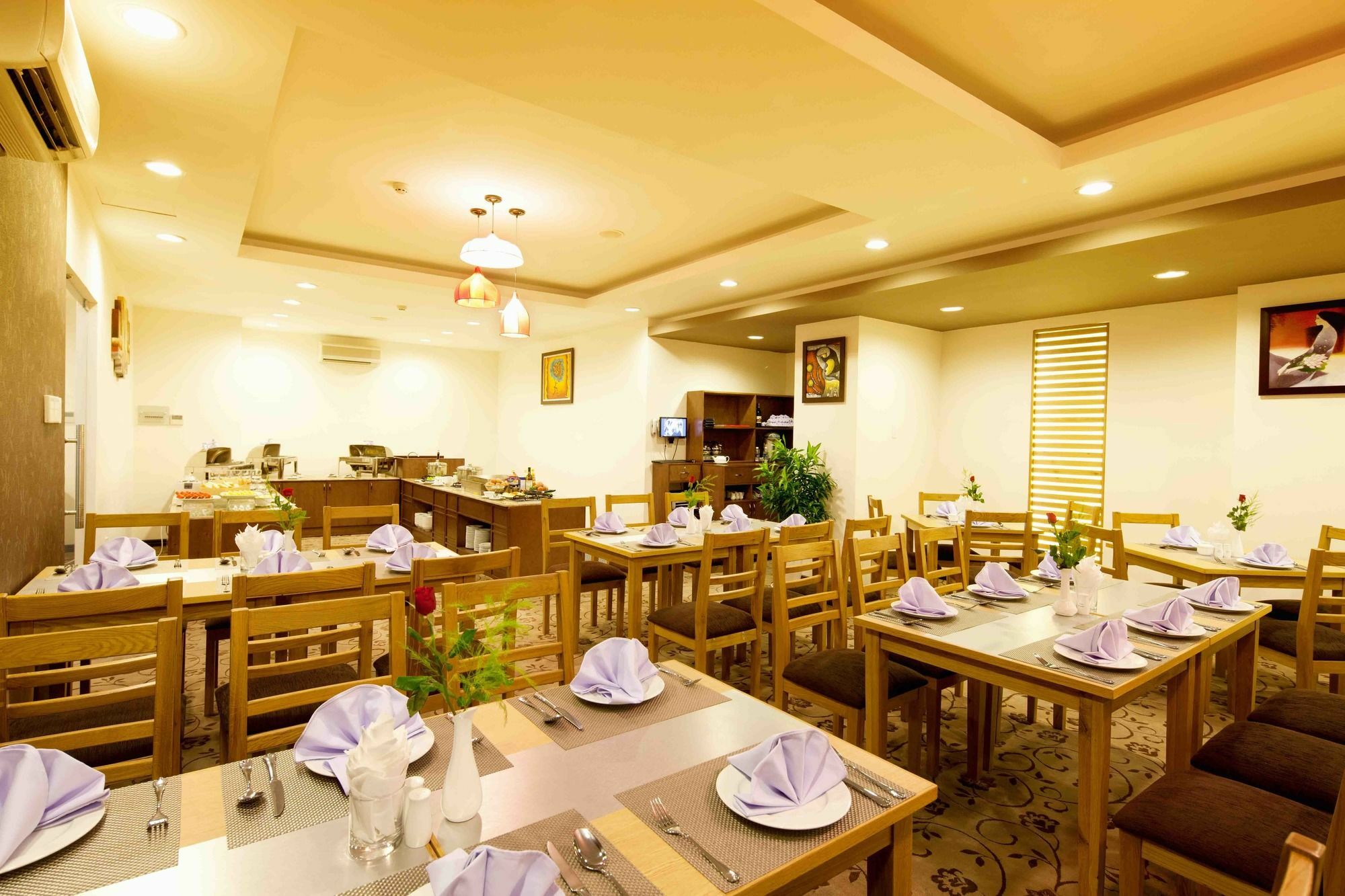 Ttc Hotel - Tan Binh Ho Chi Minh-stad Buitenkant foto
